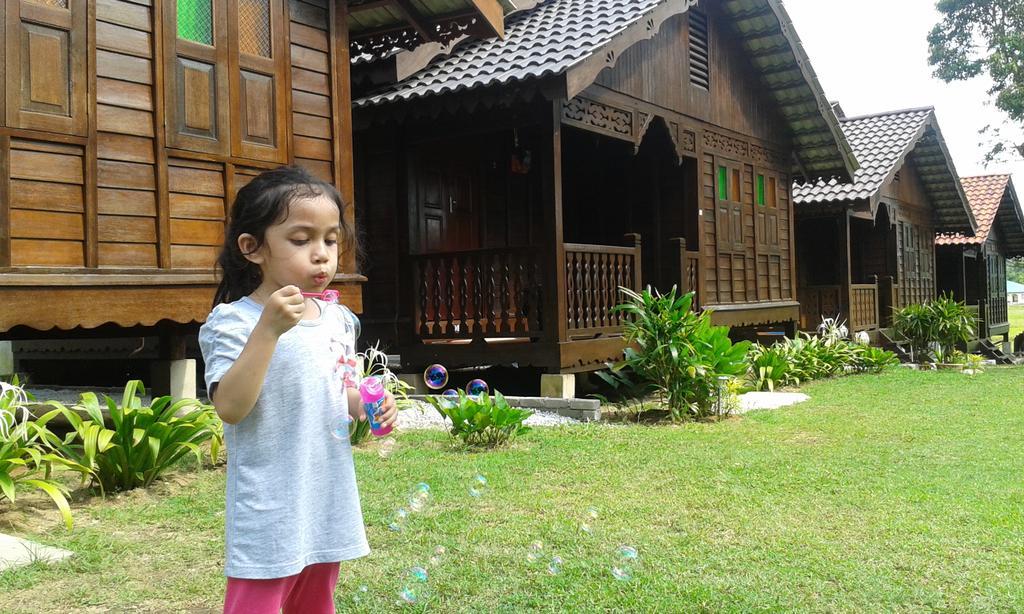 Kampung Tok Lembut Vacation Home Pantai Cenang  Exterior foto