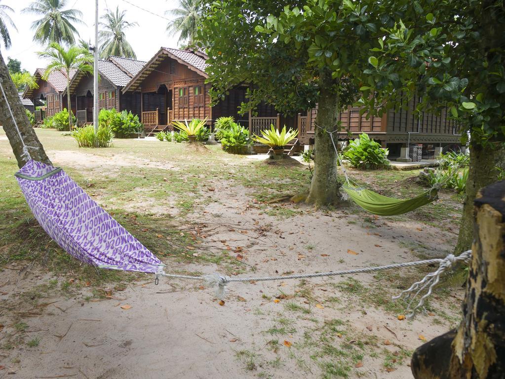 Kampung Tok Lembut Vacation Home Pantai Cenang  Exterior foto